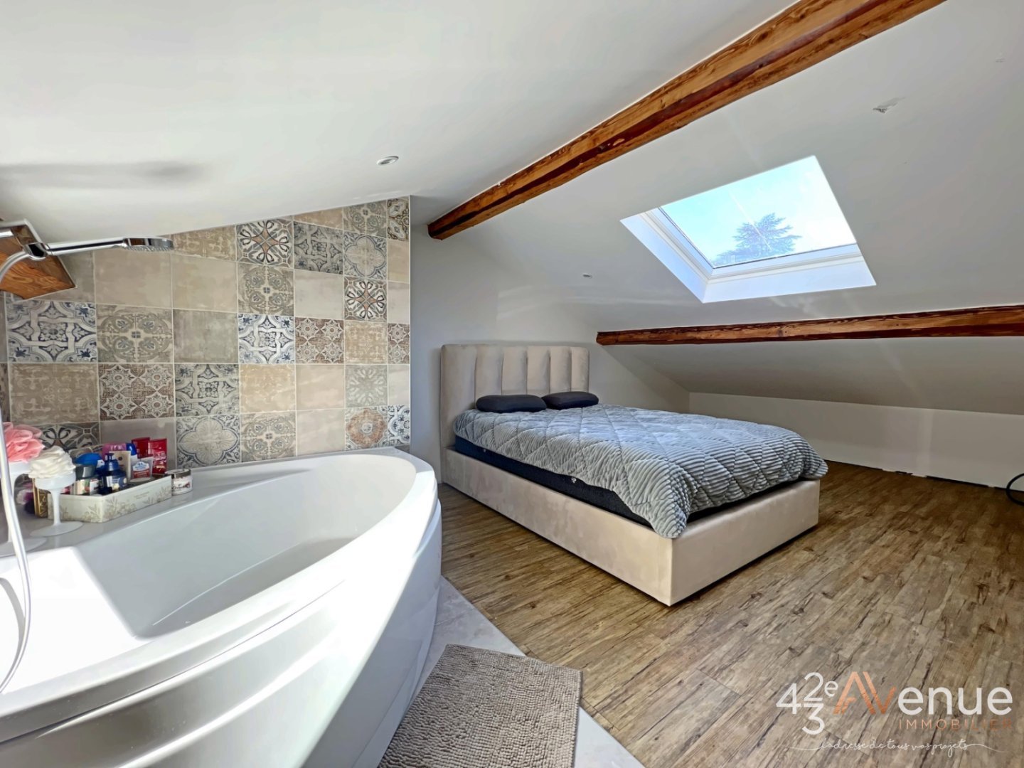 VENTE - Immeuble - ST ETIENNE (42000) - 280000 €