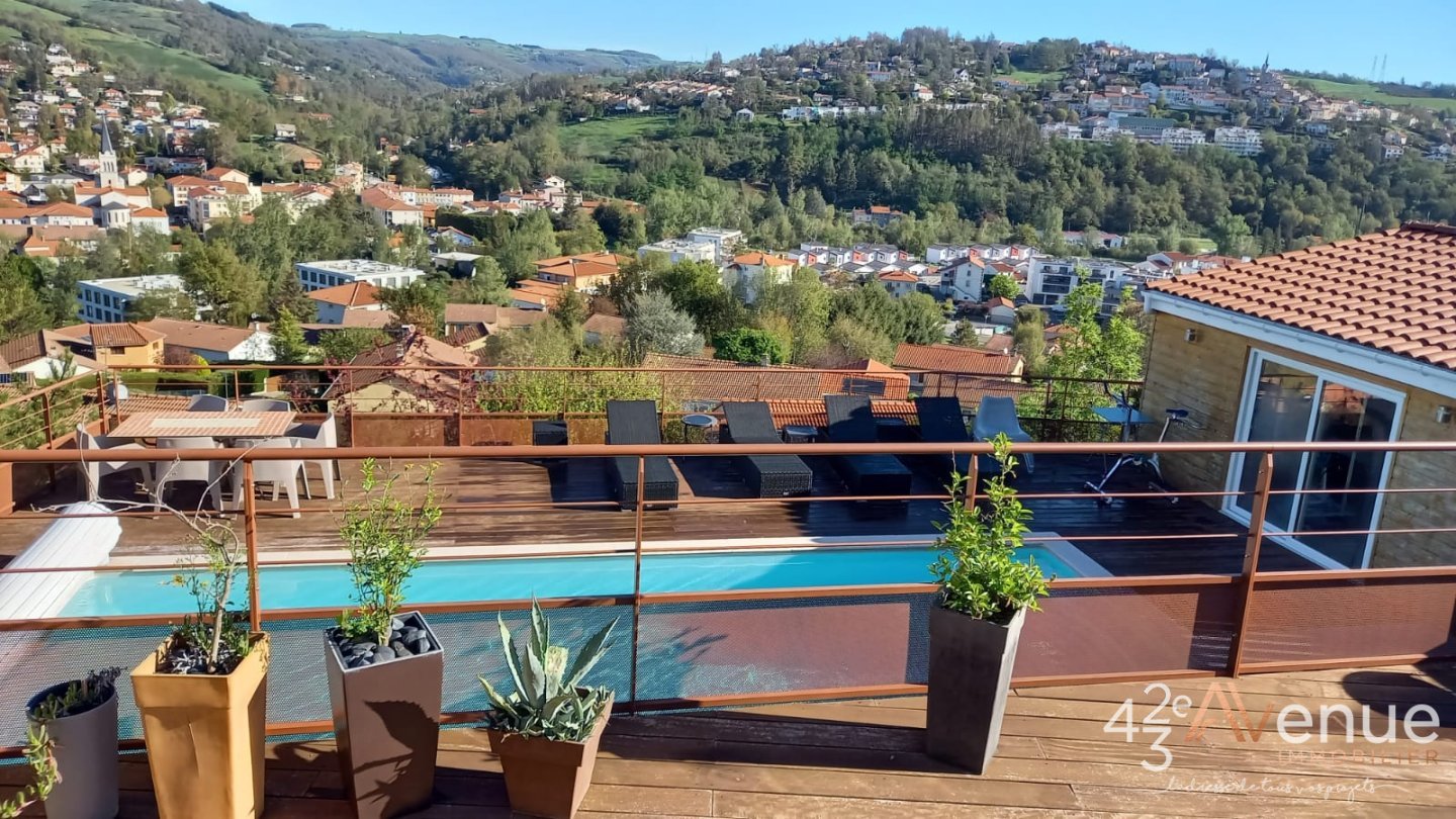 VENTE - Maison/villa - ST PRIEST EN JAREZ (42270) - 550000 €
