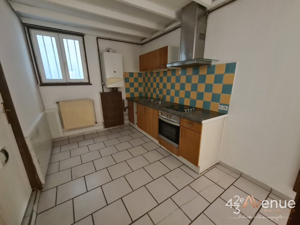 VENTE - Immeuble - UNIEUX (42240) - 250000 €