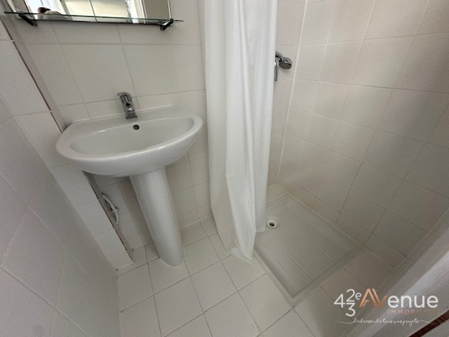 LOCATION - Appartement - ST ETIENNE (42000) - 365 €
