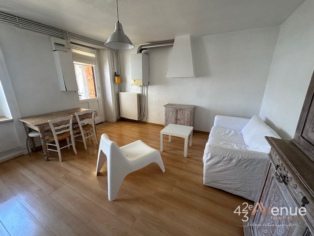 LOCATION - Appartement - ST ETIENNE (42000) - 365 €