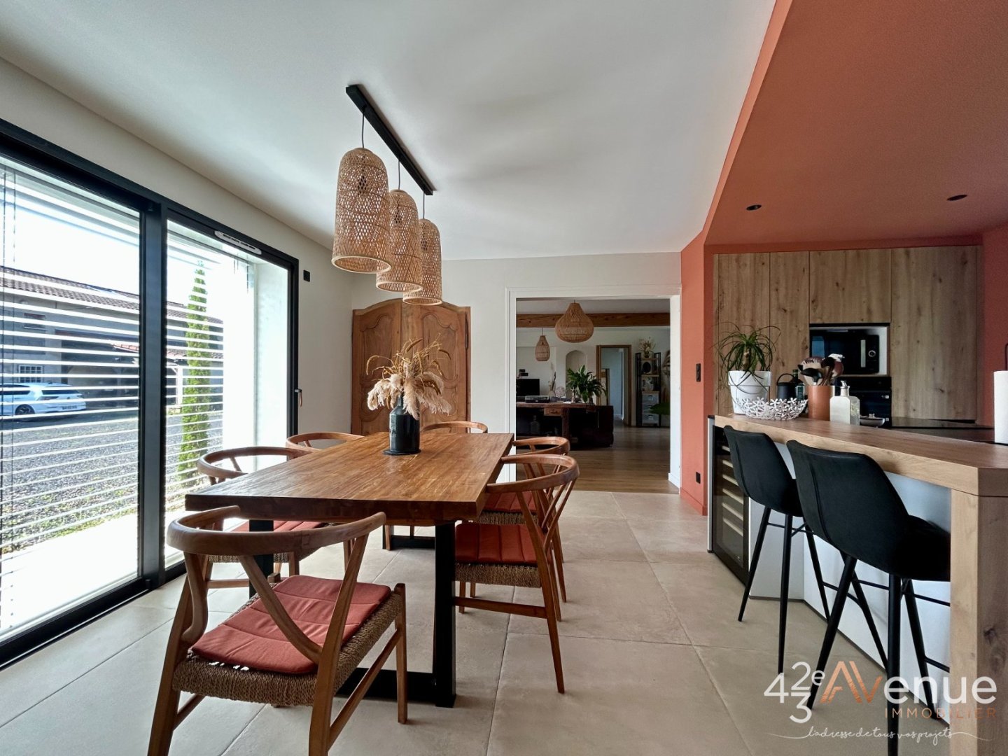 VENTE - Maison/villa - VEAUCHETTE (42340) - 529000 €