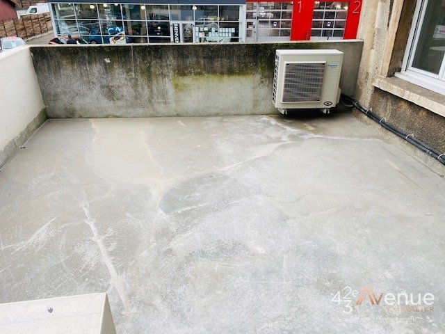 LOCATION - Appartement - ST PRIEST EN JAREZ (42270) - 390 €