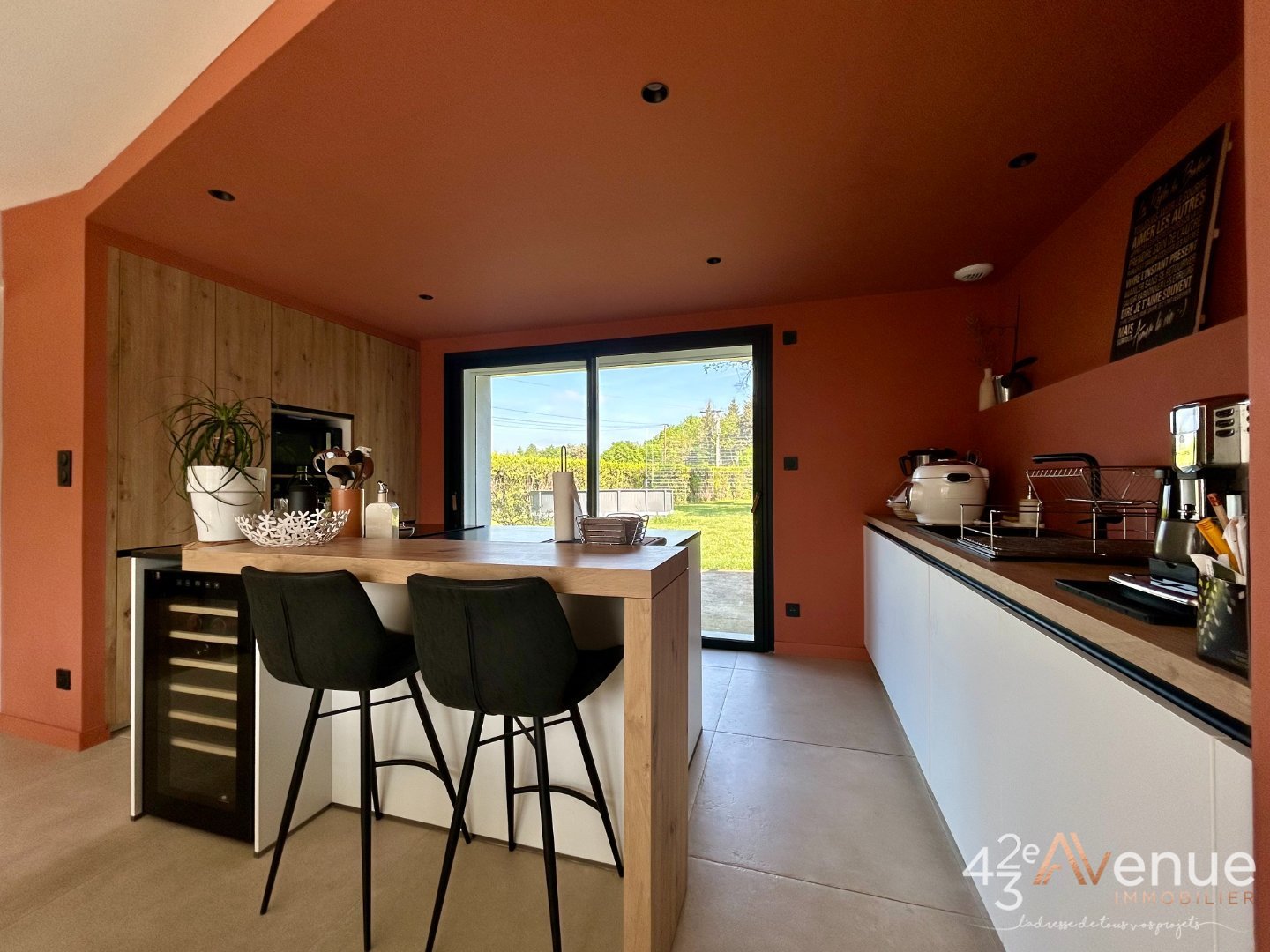 VENTE - Maison/villa - VEAUCHETTE (42340) - 529000 €