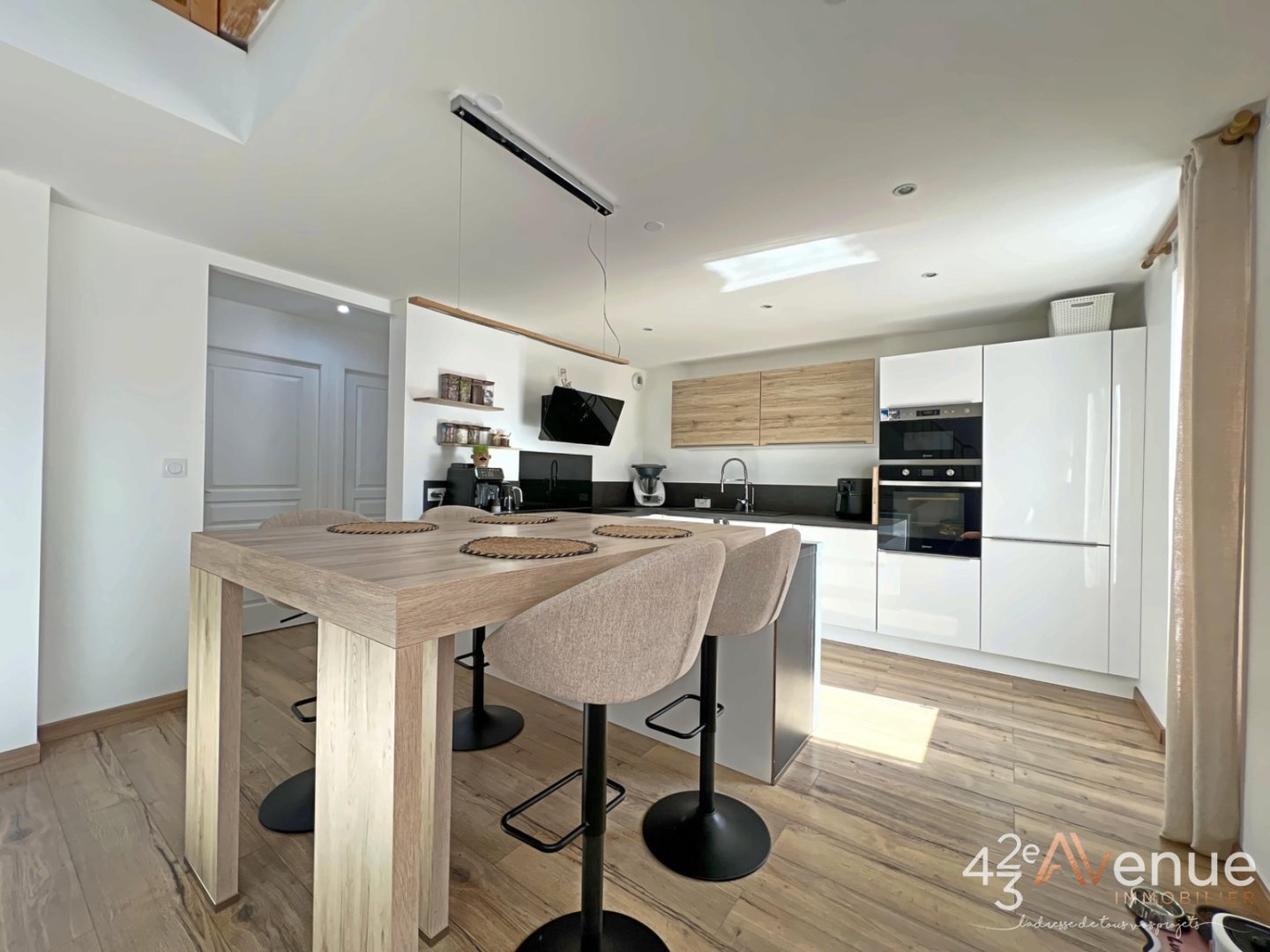 VENTE - Immeuble - ST ETIENNE (42000) - 280000 €