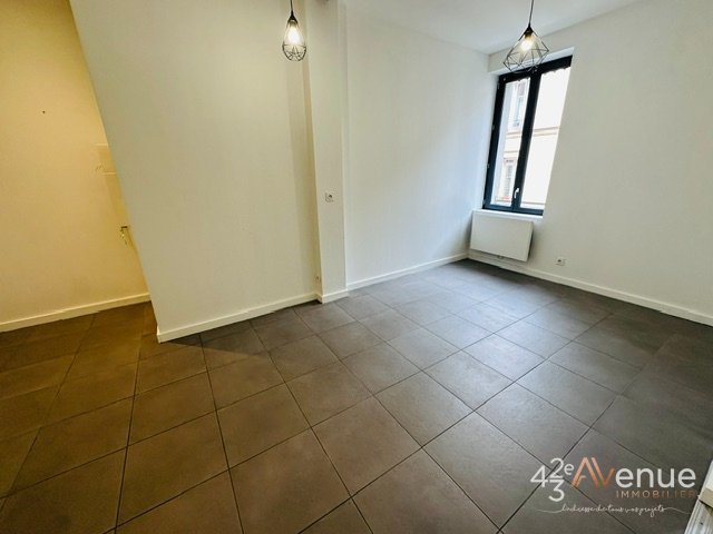 LOCATION - Appartement - ST ETIENNE (42000) - 490 €