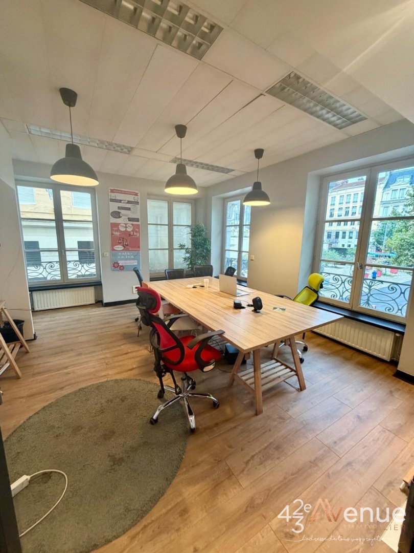 VENTE - Bureaux - ST ETIENNE (42000) - 303520 €