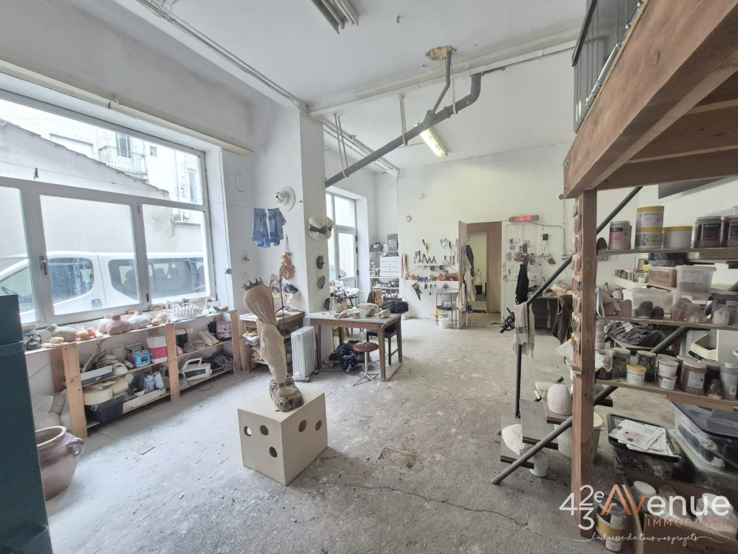 VENTE - Local - ST ETIENNE (42000) - 49900 €