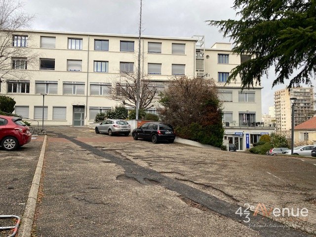LOCATION - Appartement - ST ETIENNE (42000) - 570 €