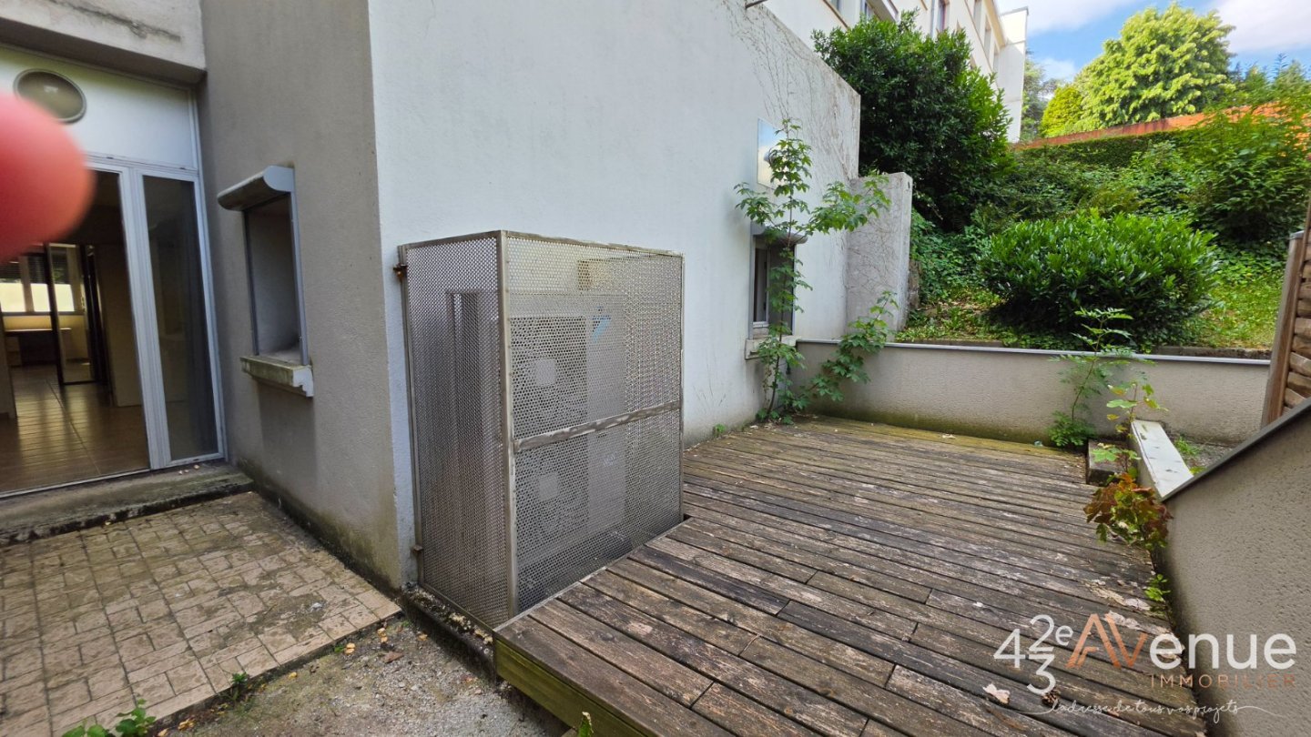 VENTE - Bureaux - ST ETIENNE (42000) - 299450 €