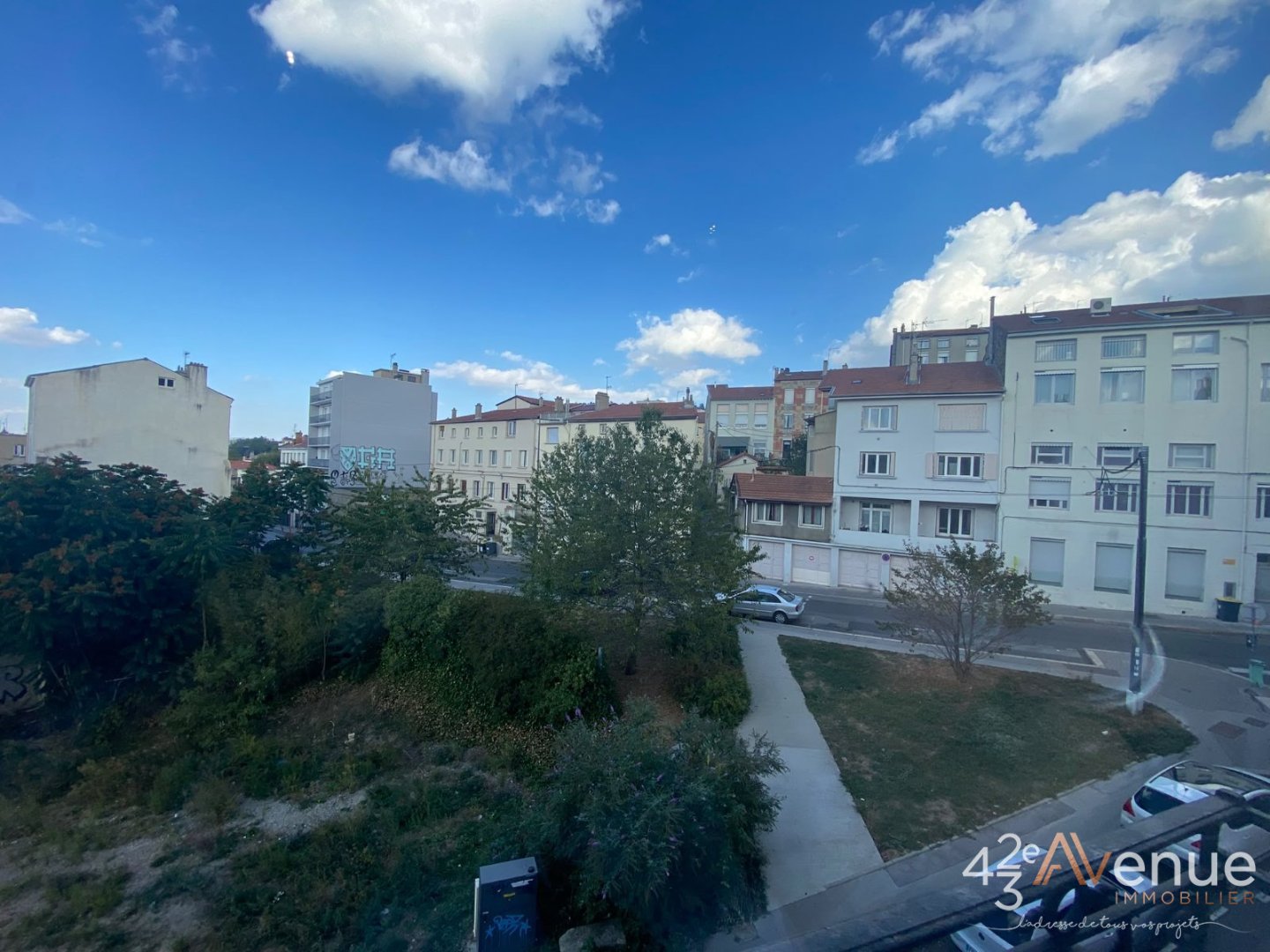 LOCATION - Appartement - ST ETIENNE (42000) - 400 €