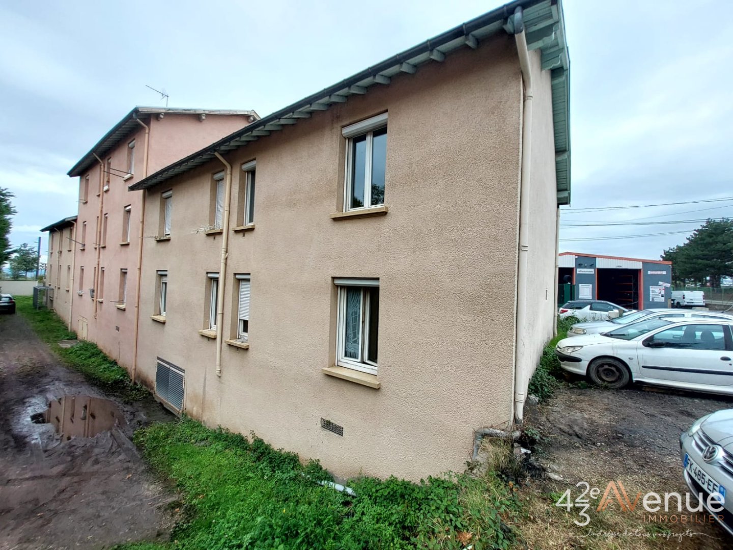 VENTE - Immeuble - ST ETIENNE (42000) - 235000 €