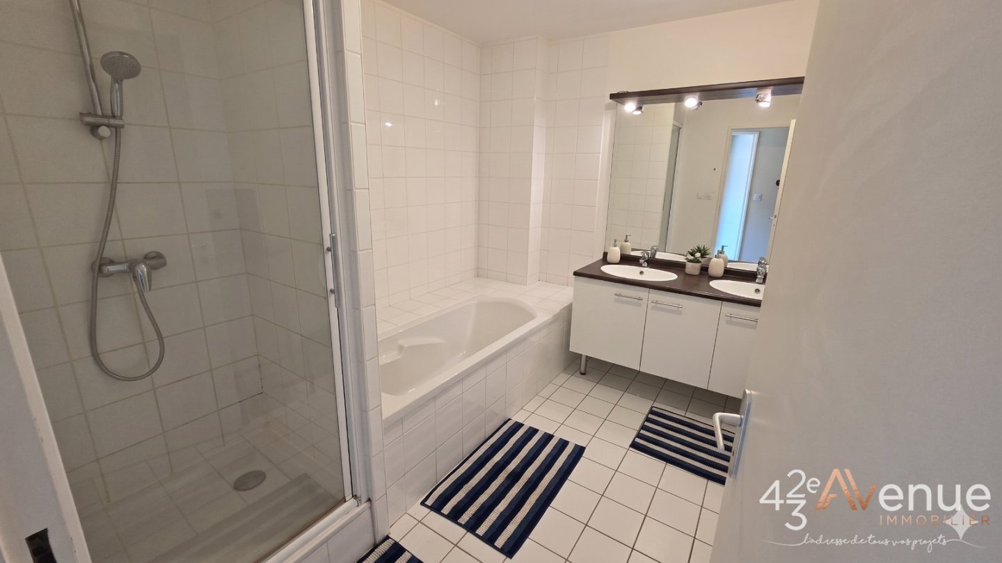 VENTE - Maison/villa - ST GENEST LERPT (42530) - 399000 €