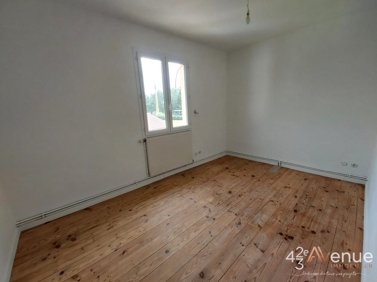 VENTE - Maison/villa - SURY LE COMTAL (42450) - 159000 €