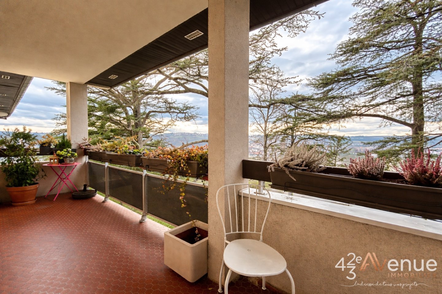 VENTE - Appartement - ST PRIEST EN JAREZ (42270) - 295000 €