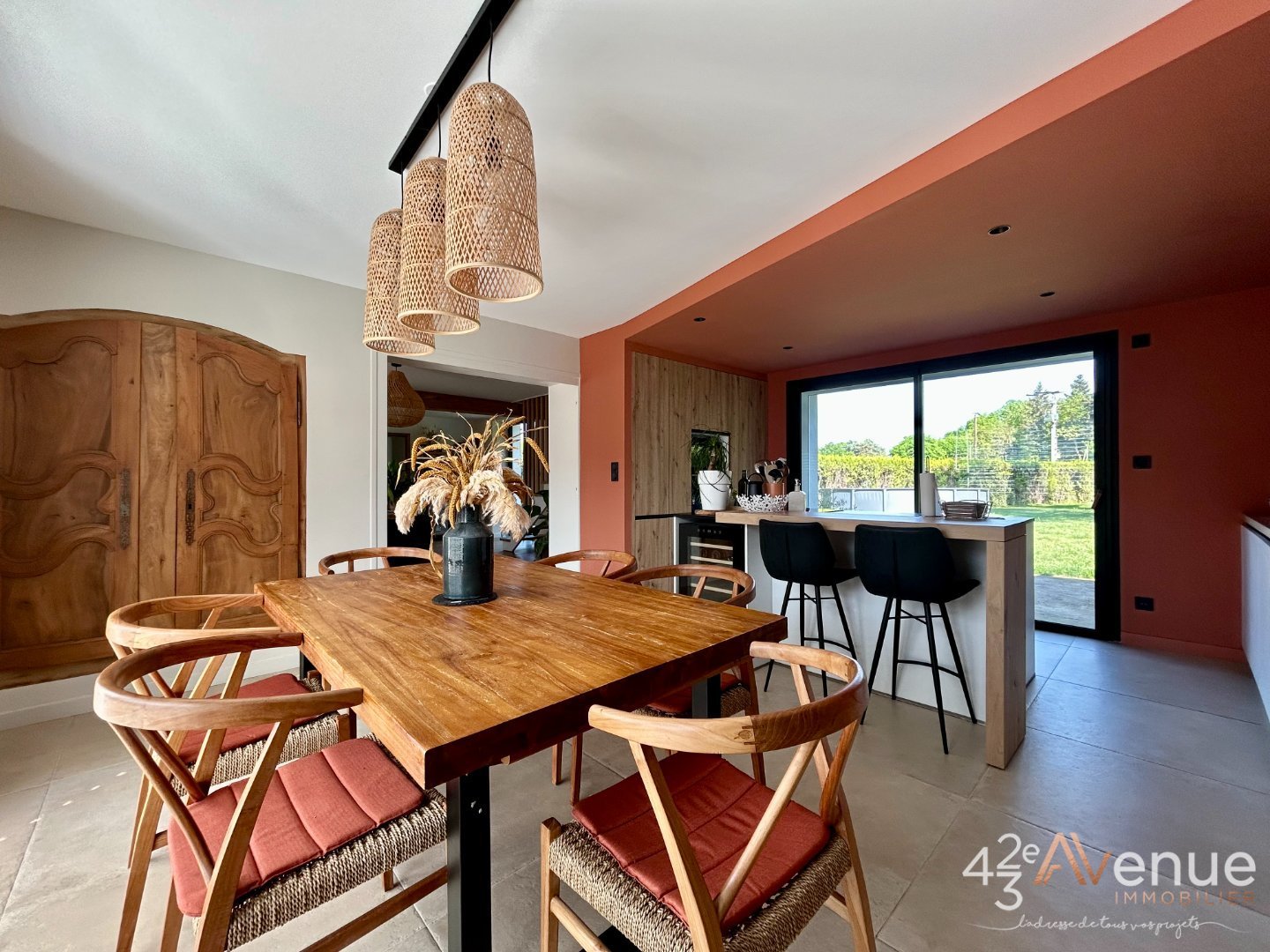 VENTE - Maison/villa - VEAUCHETTE (42340) - 529000 €