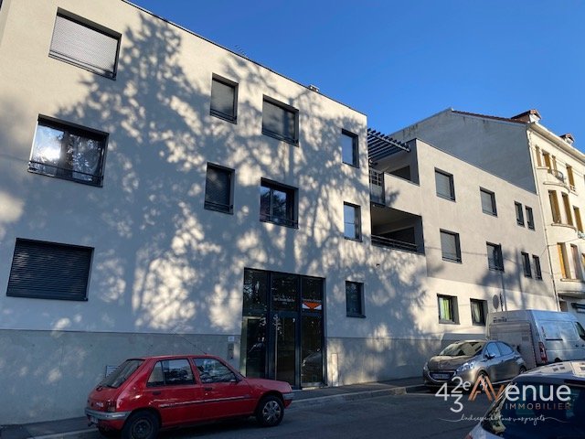 LOCATION - Parking/box - ST ETIENNE (42000) - 70 €