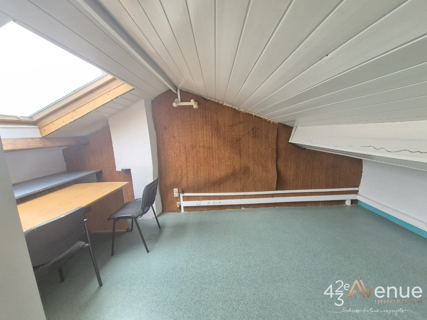 VENTE - Local - ST ETIENNE (42000) - 125000 €