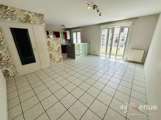 LOCATION - Appartement - ST ETIENNE (42000) - 800 €