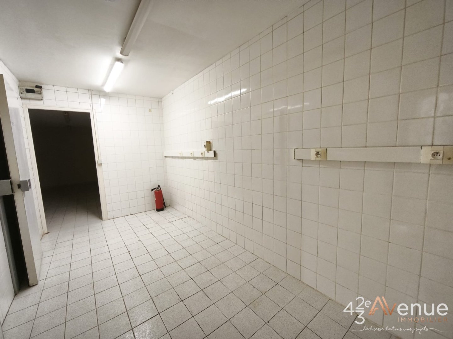 VENTE - Local - ST ETIENNE (42000) - 269000 €