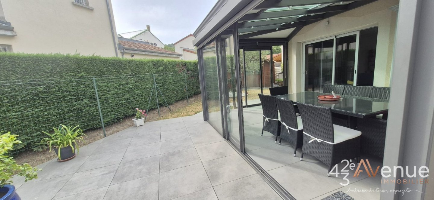 VENTE - Maison/villa - ST ETIENNE (42000) - 275000 €