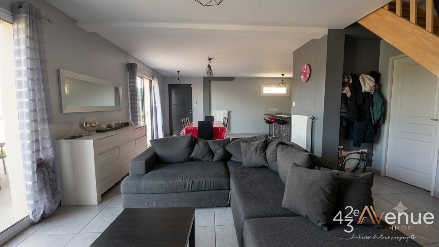 VENTE - Maison/villa - LA RICAMARIE (42150) - 240000 €
