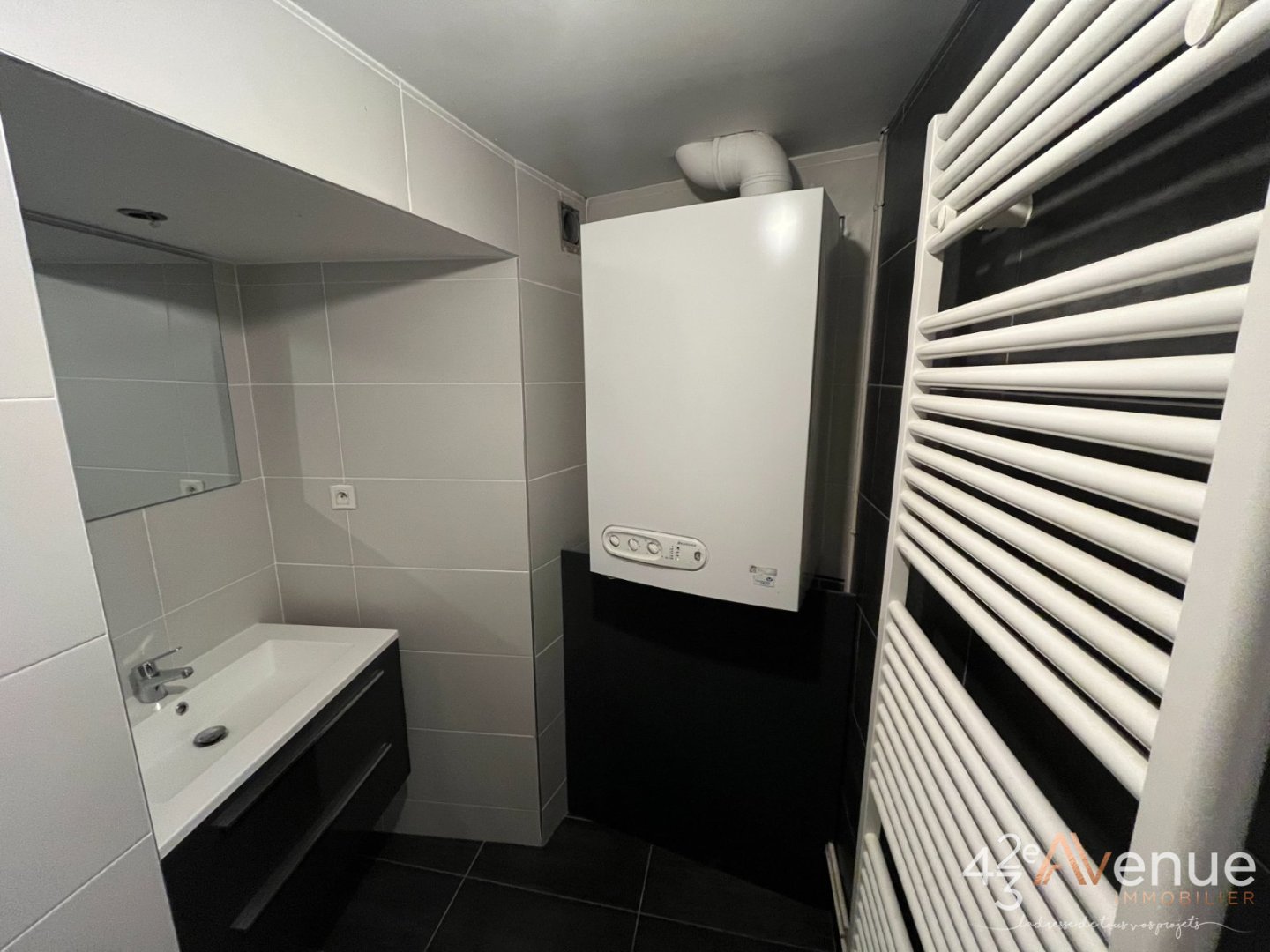 LOCATION - Appartement - ST ETIENNE (42000) - 950 €
