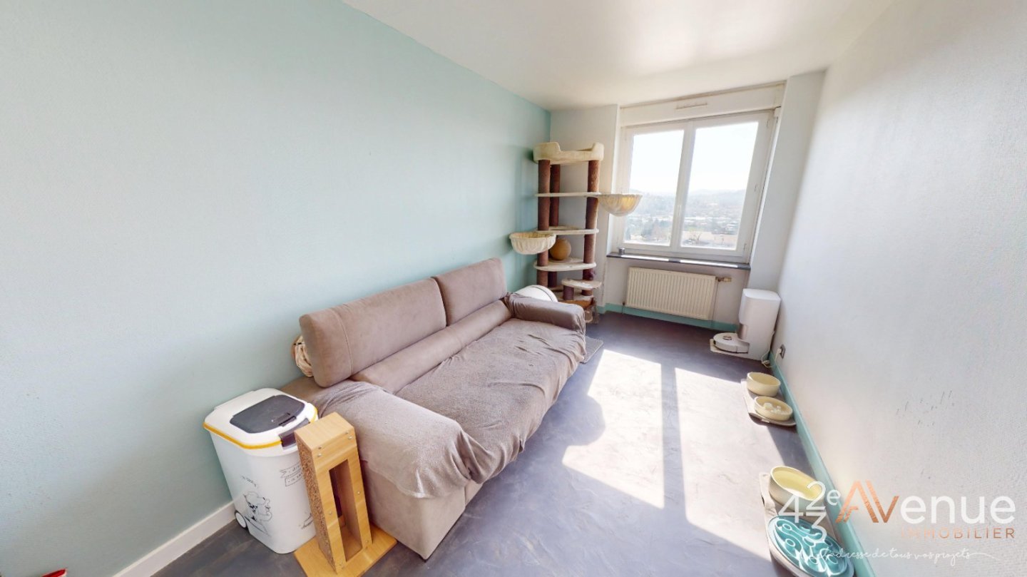 VENTE - Appartement - ST GENEST LERPT (42530) - 159000 €