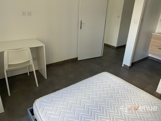 LOCATION - Appartement - ST ETIENNE (42000) - 490 €