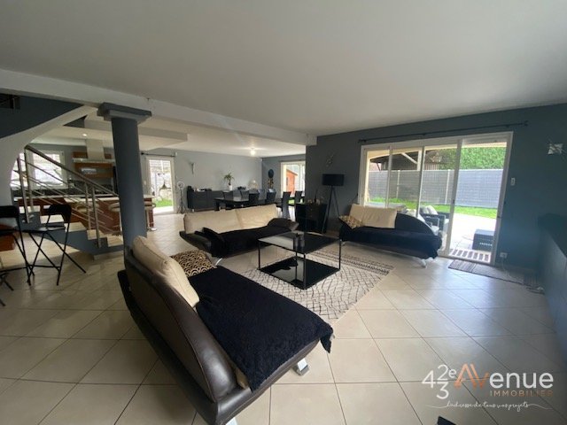 LOCATION - Maison/villa - SORBIERS (42290) - 2075 €