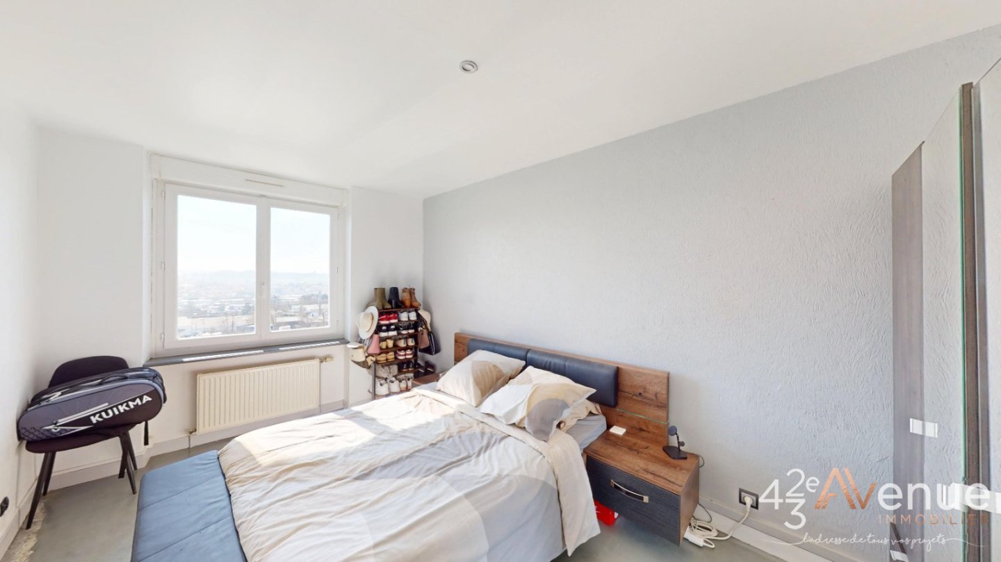 VENTE - Appartement - ST GENEST LERPT (42530) - 159000 €