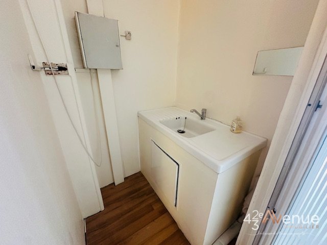 LOCATION - Bureaux - ST ETIENNE (42000) - 490 €