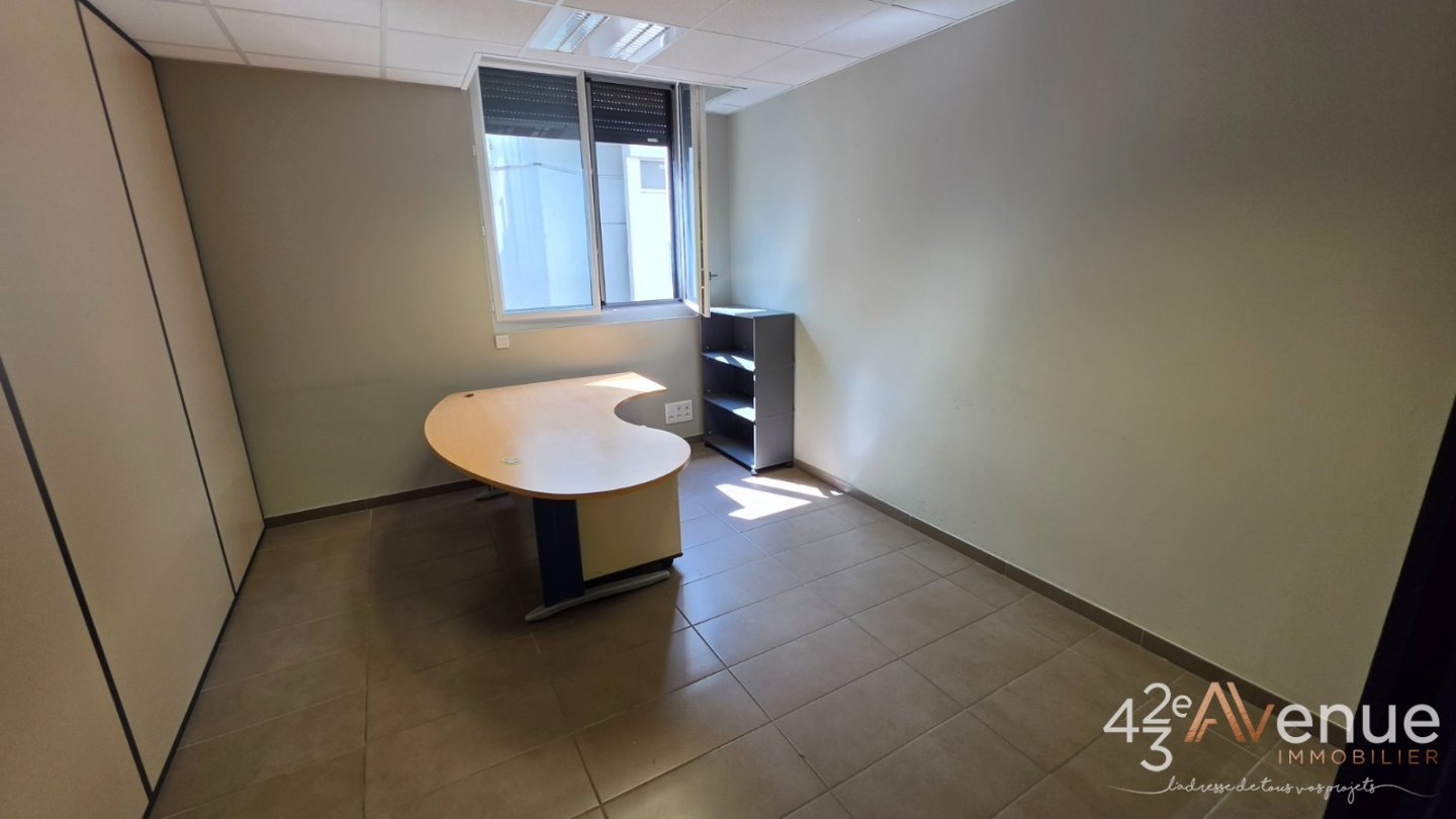 VENTE - Bureaux - ST ETIENNE (42000) - 299450 €