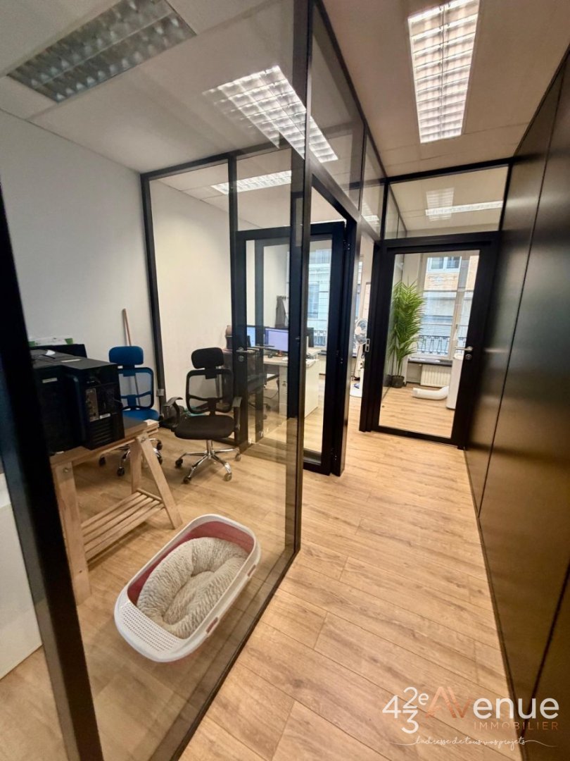 VENTE - Bureaux - ST ETIENNE (42000) - 303520 €