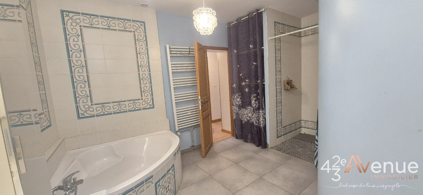 VENTE - Appartement - LA RICAMARIE (42150) - 110000 €