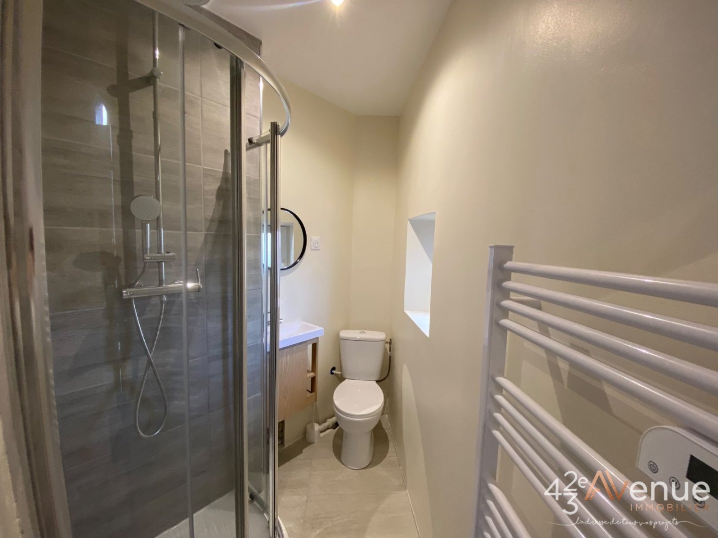 LOCATION - Appartement - ST ETIENNE (42000) - 400 €
