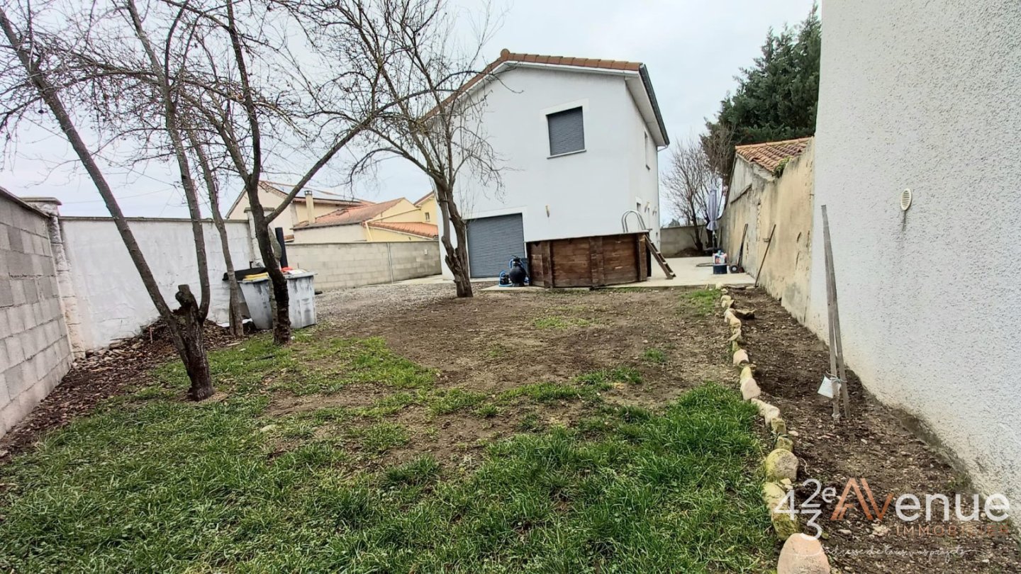VENTE - Maison/villa - SURY LE COMTAL (42450) - 265000 €