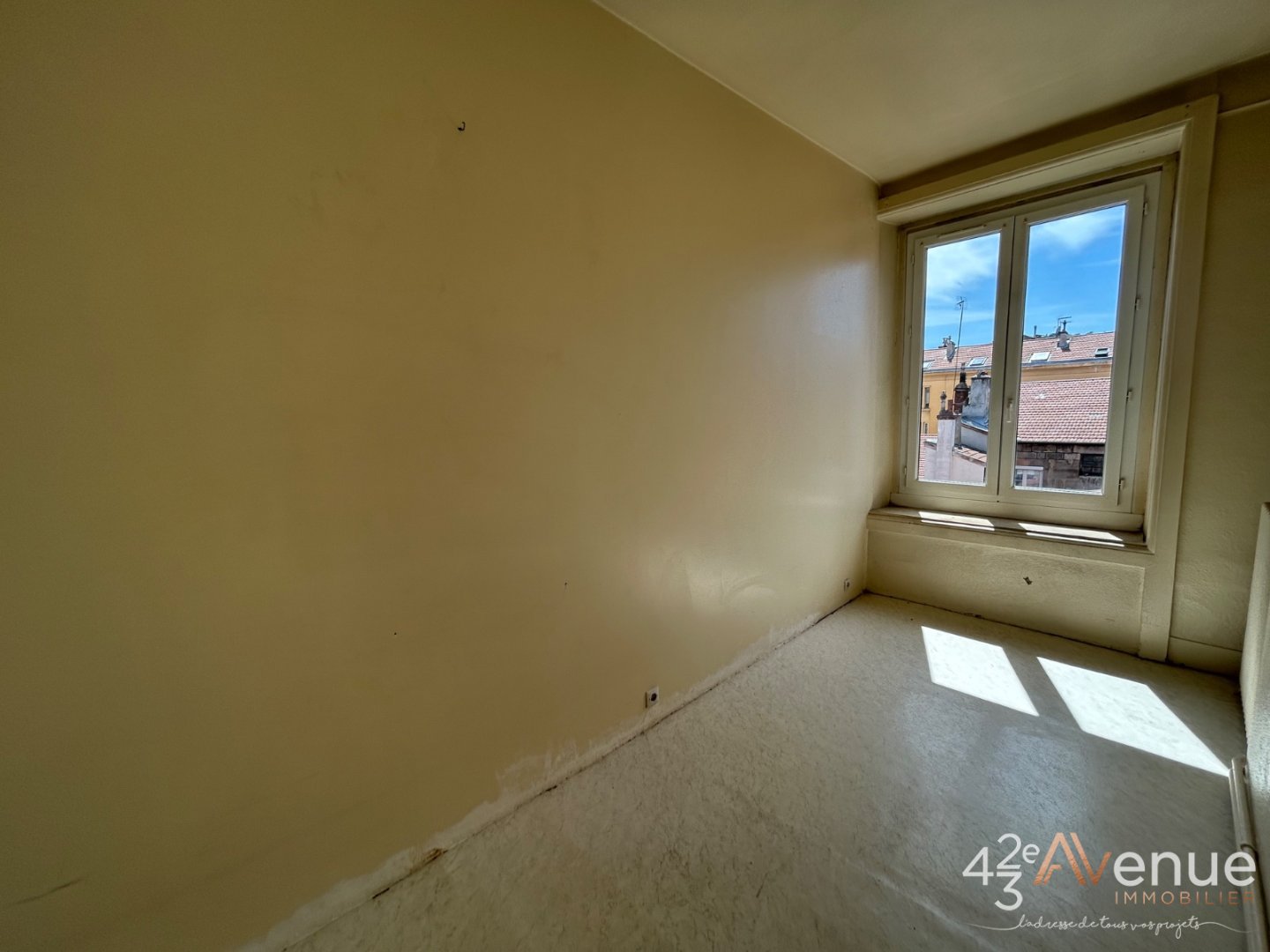 VENTE - Appartement - ST ETIENNE (42000) - 75000 €