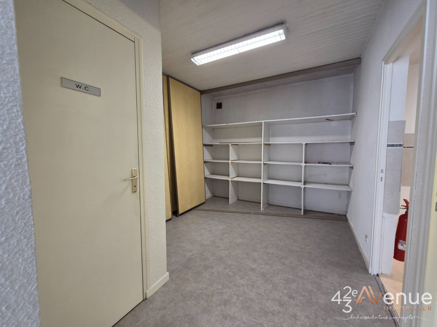 VENTE - Local - ST ETIENNE (42000) - 106000 €