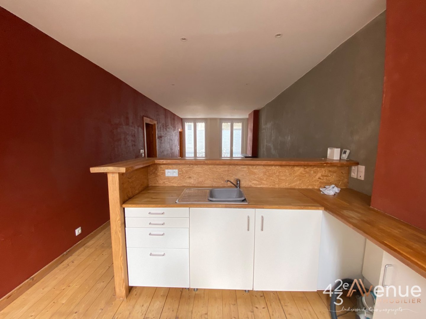 LOCATION - Appartement - ST ETIENNE (42000) - 550 €