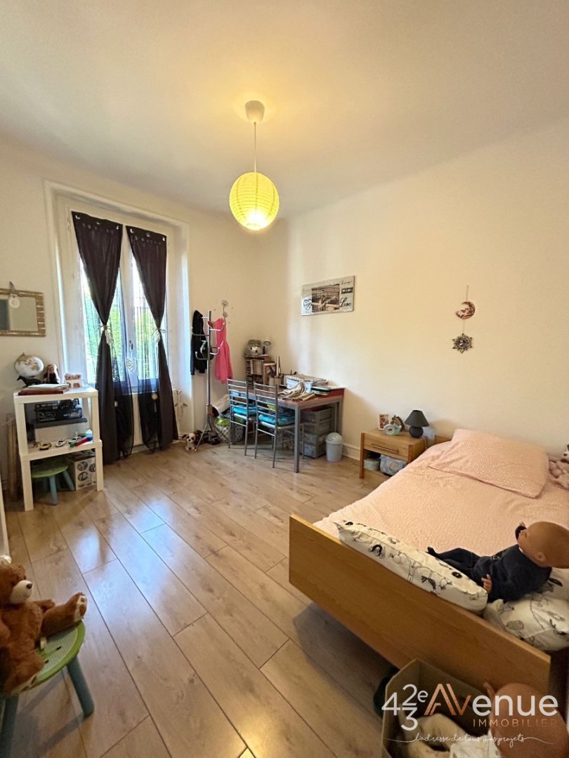 VENTE - Immeuble - ST ETIENNE (42000) - 650000 €