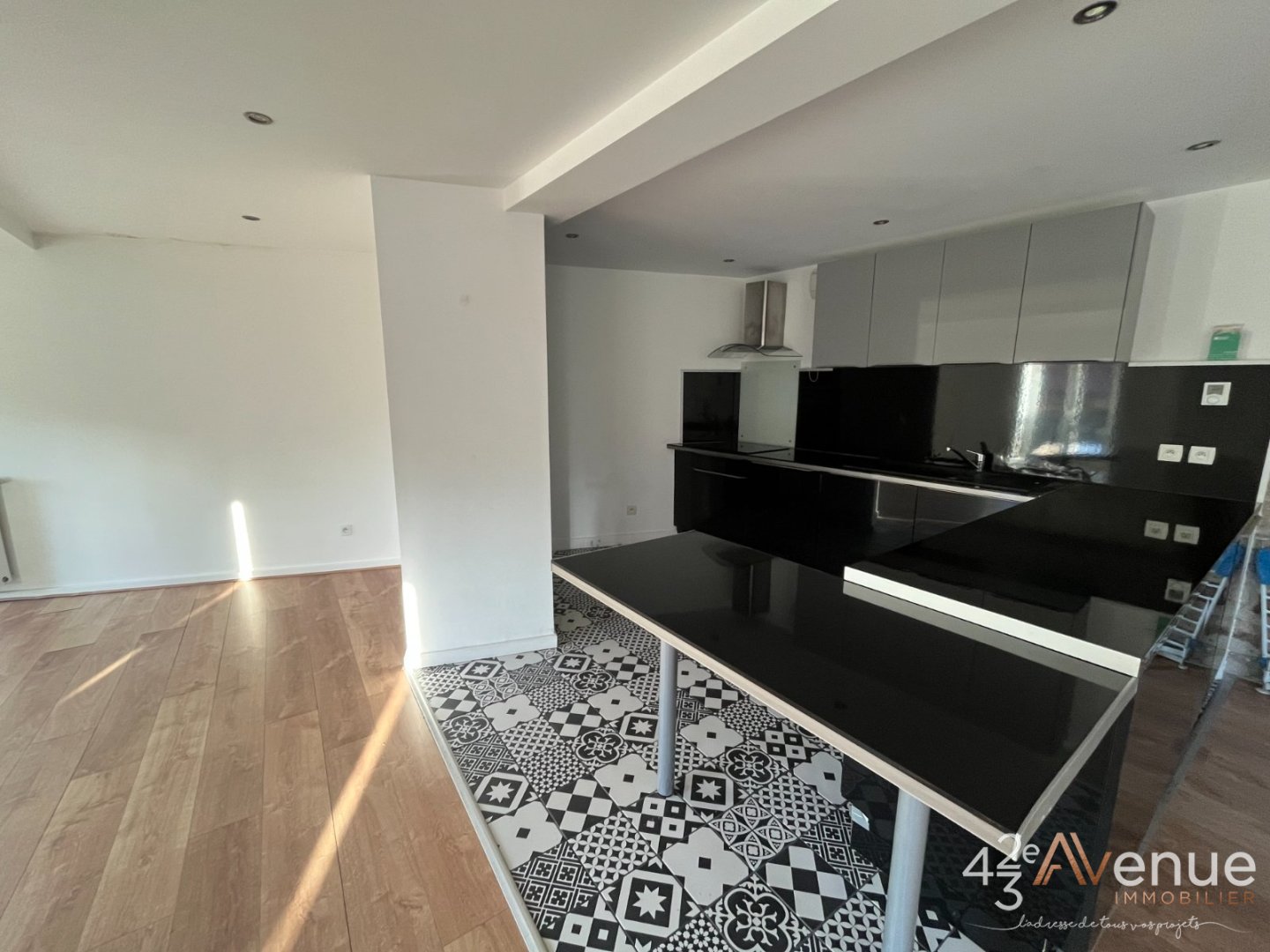 LOCATION - Appartement - ST ETIENNE (42000) - 950 €