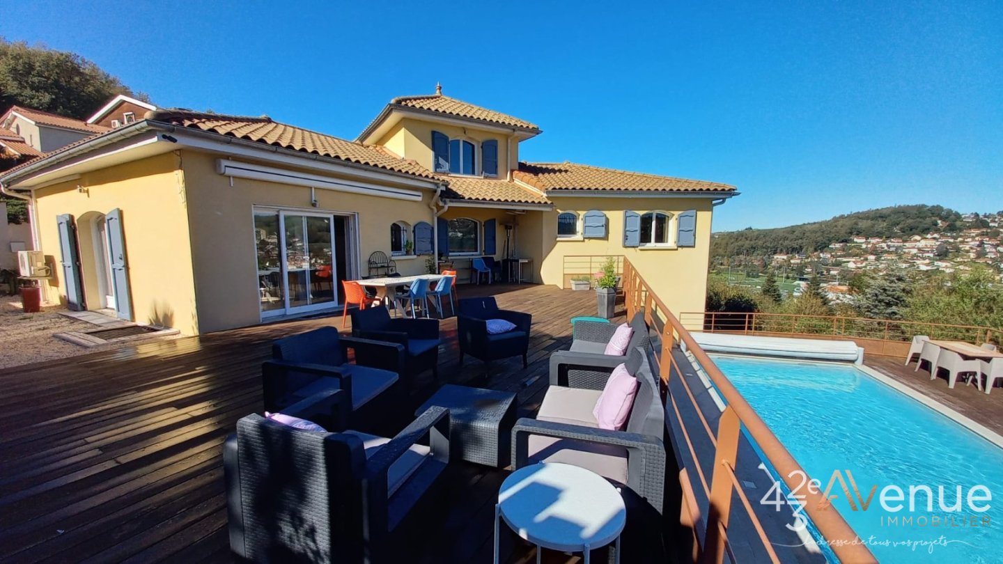 VENTE - Maison/villa - ST PRIEST EN JAREZ (42270) - 550000 €