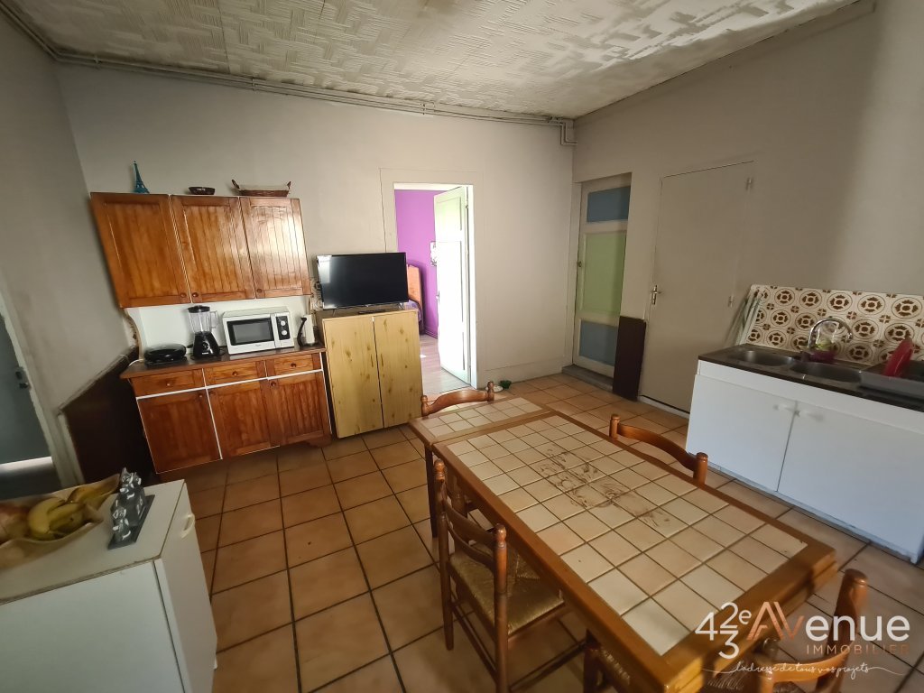 VENTE - Immeuble - UNIEUX (42240) - 250000 €