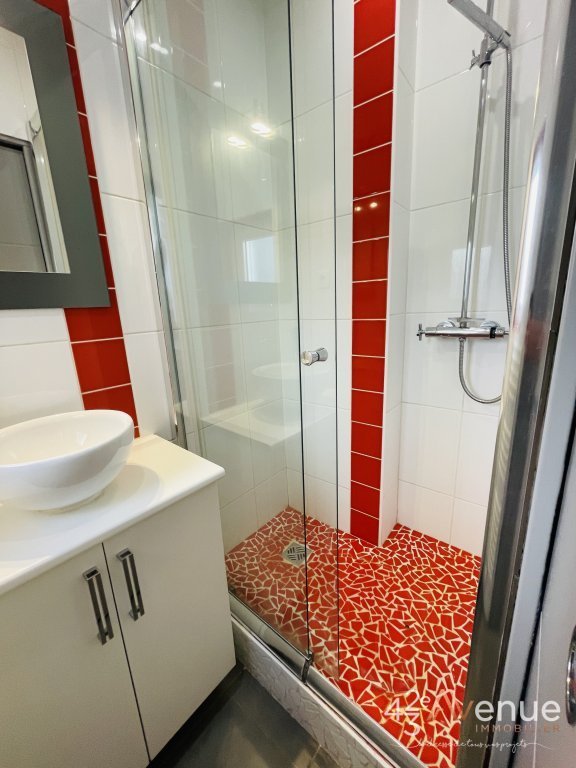 LOCATION - Appartement - ST ETIENNE (42000) - 460 €