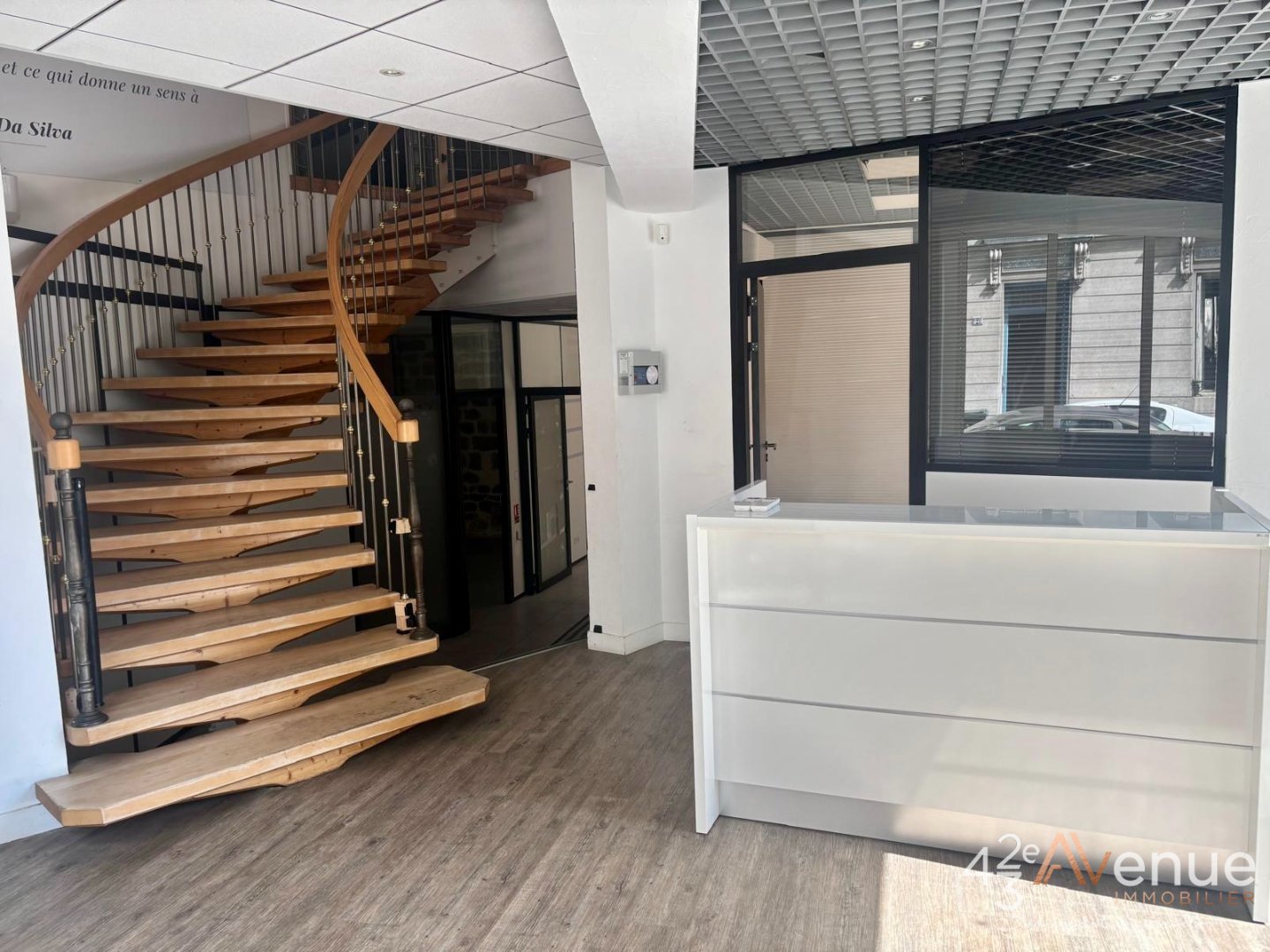 LOCATION - Bureaux - ST ETIENNE (42000) - 2000 €