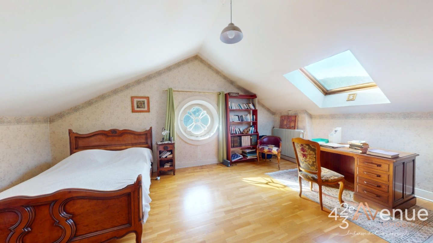 VENTE - Maison/villa - ST PAUL EN CORNILLON (42240) - 500000 €