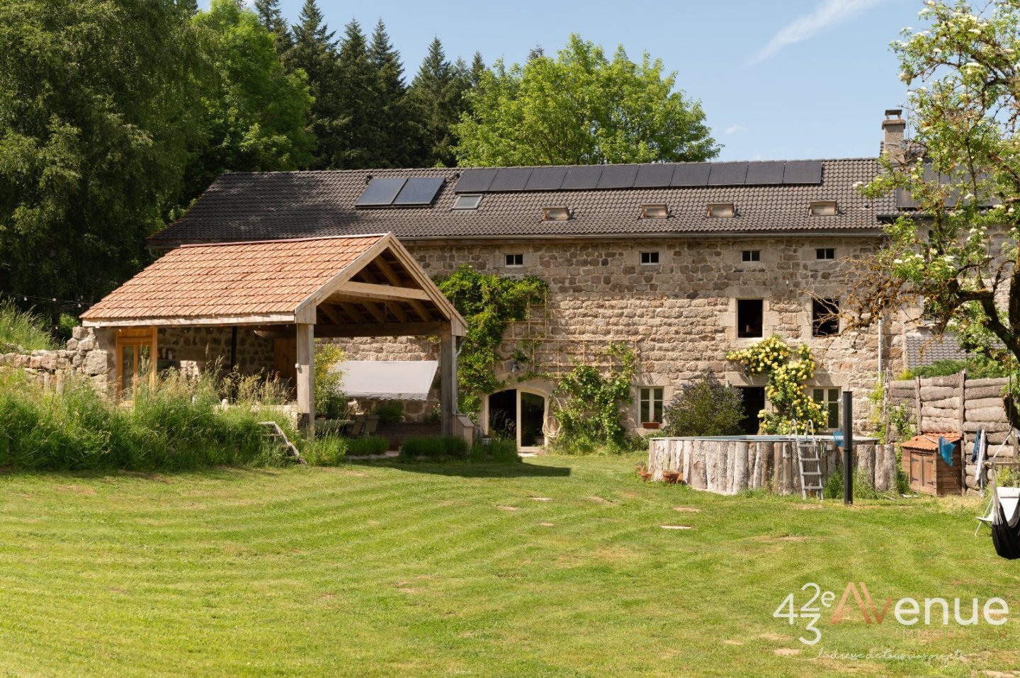 VENTE - Maison/villa - TENCE (43190) - 540000 €