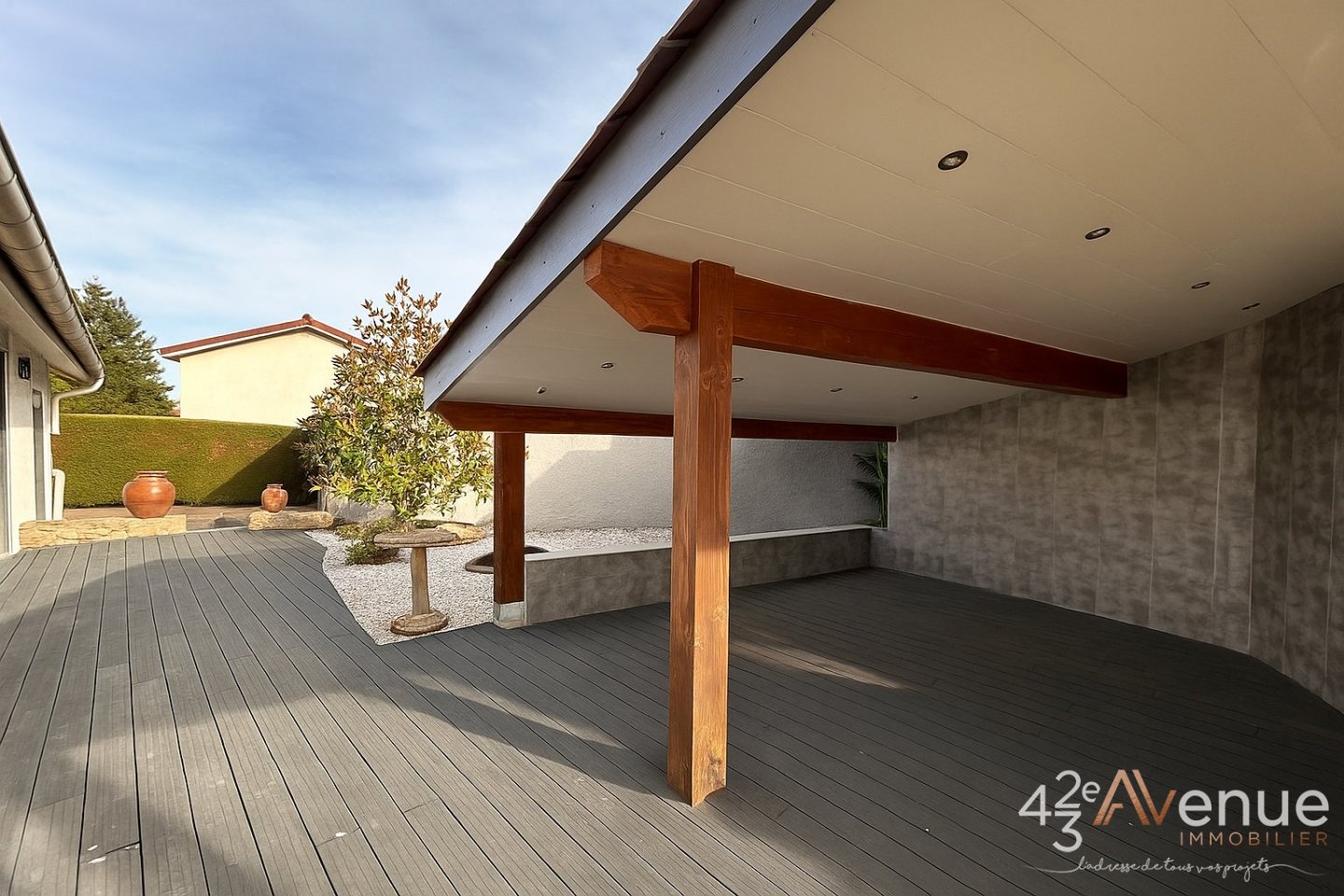 VENTE - Maison/villa - ST FERREOL D AUROURE (43330) - 325000 €