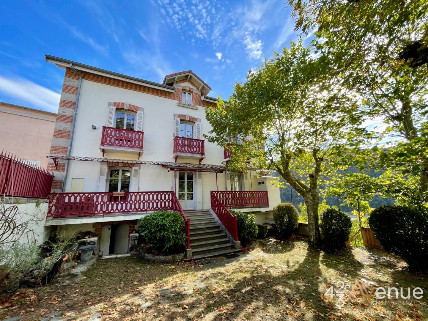 VENTE - Maison/villa - ST PAUL EN CORNILLON (42240) - 500000 €